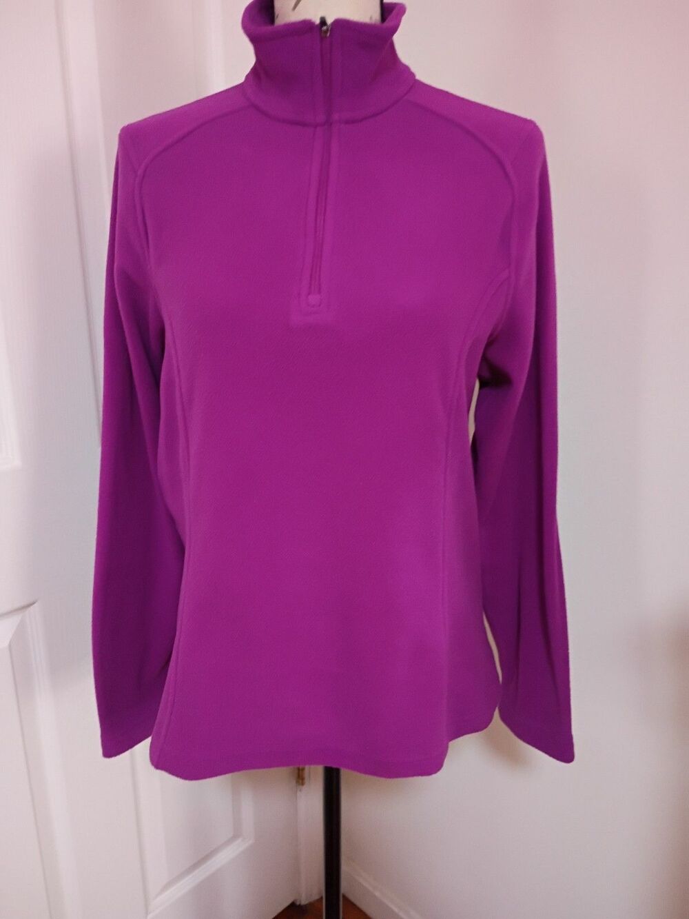 Lands'End purple quarter-zip fleece pullover features high neck design Sku0099